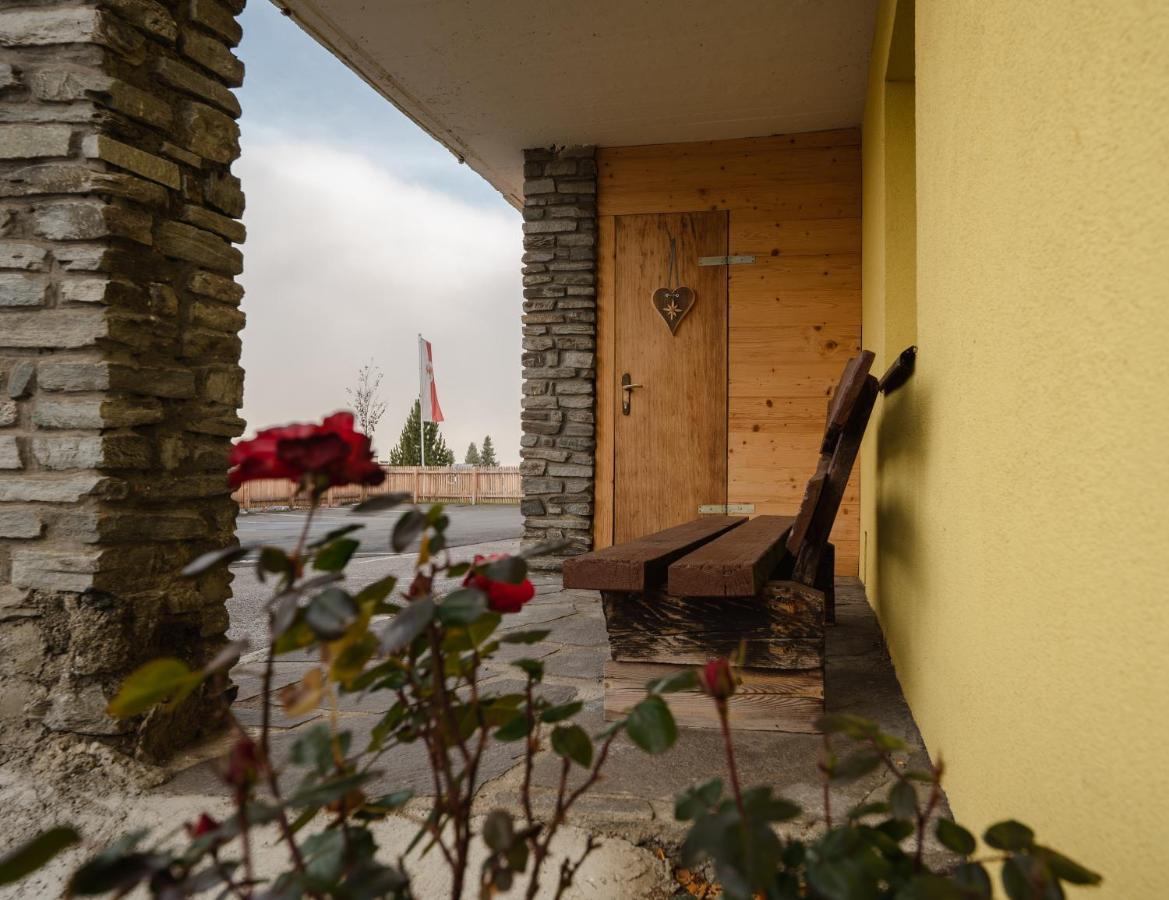 Panorama-Ferienhaus Im Stubaital 米耶德斯 外观 照片