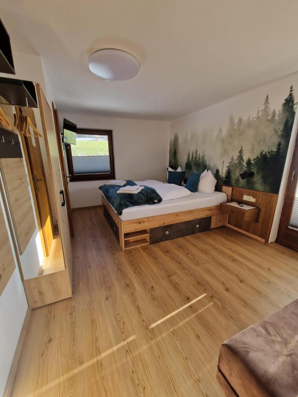 Panorama-Ferienhaus Im Stubaital 米耶德斯 外观 照片