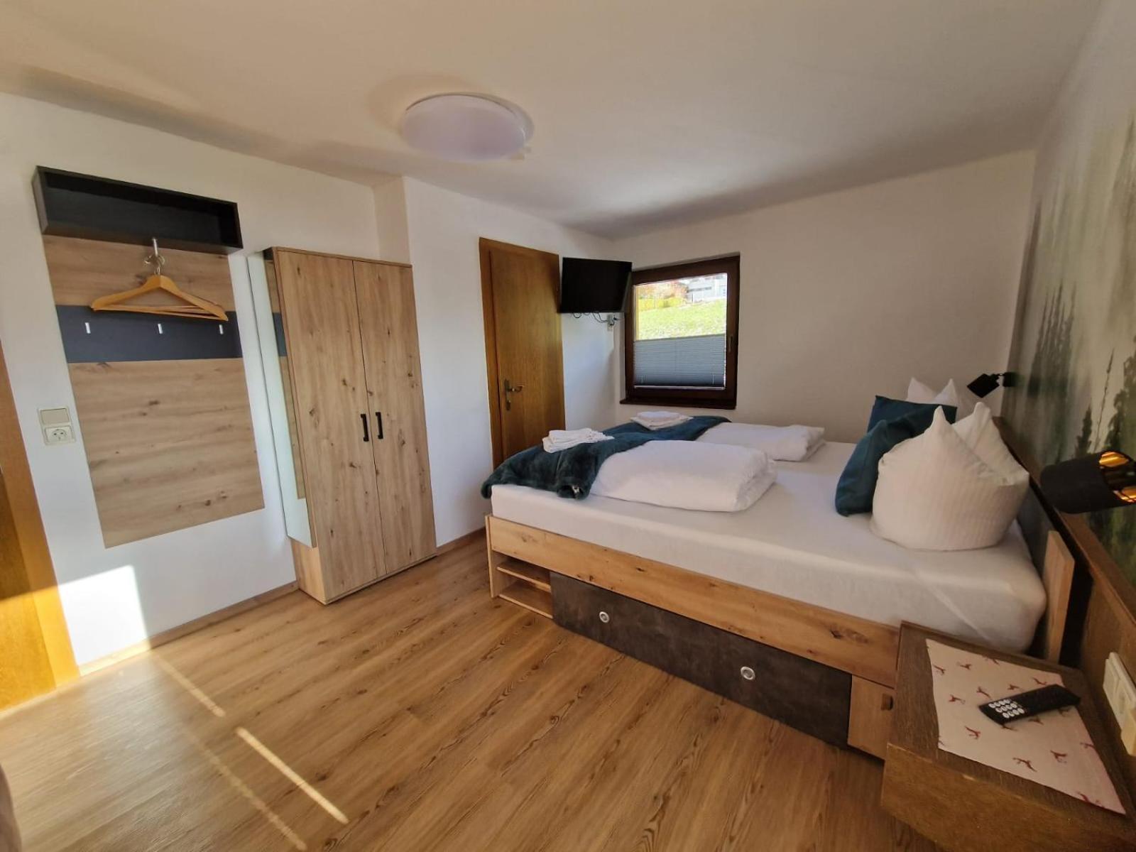 Panorama-Ferienhaus Im Stubaital 米耶德斯 外观 照片