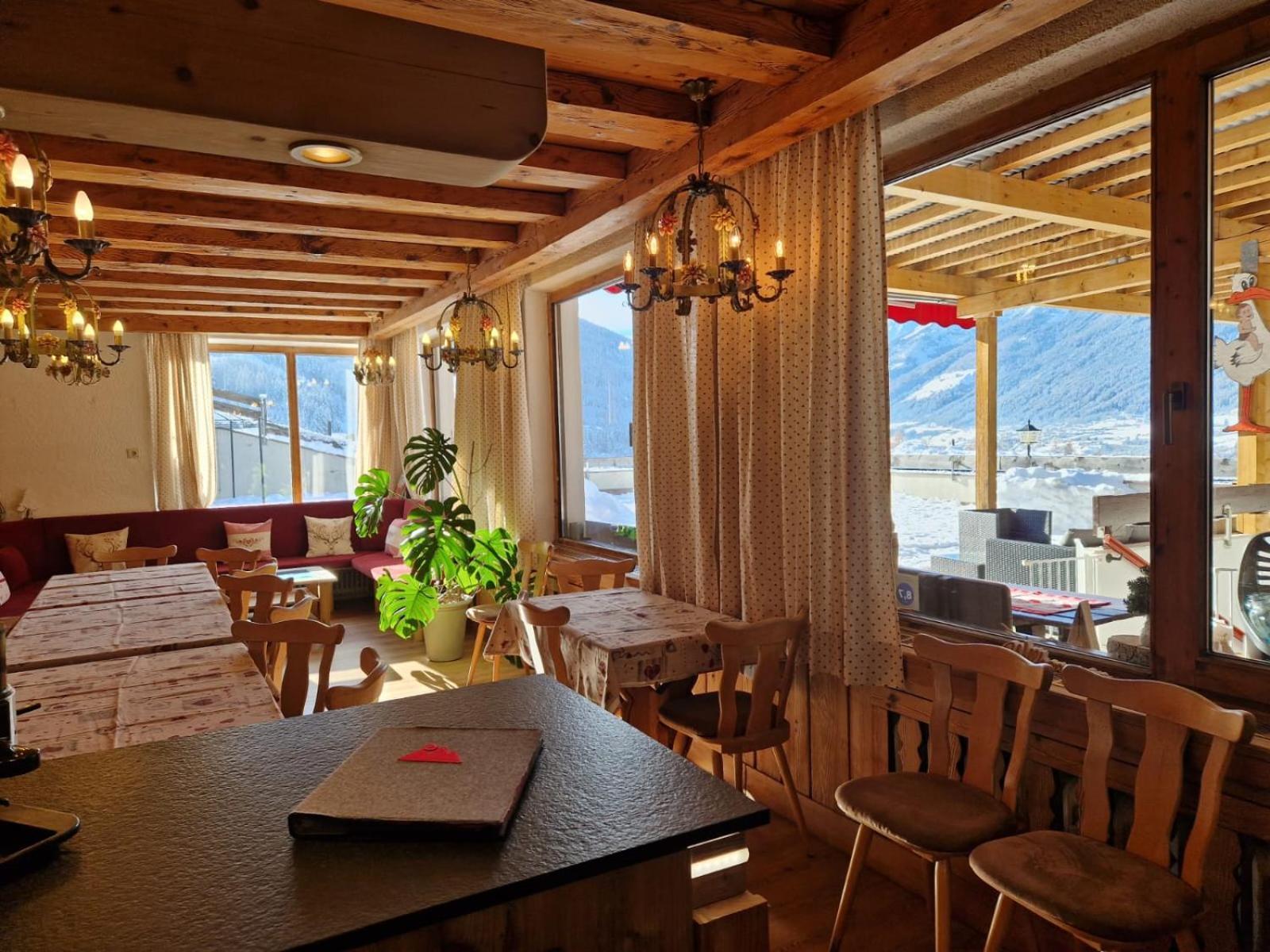 Panorama-Ferienhaus Im Stubaital 米耶德斯 外观 照片
